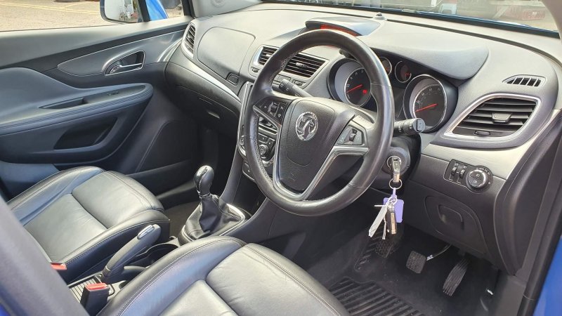 VAUXHALL MOKKA