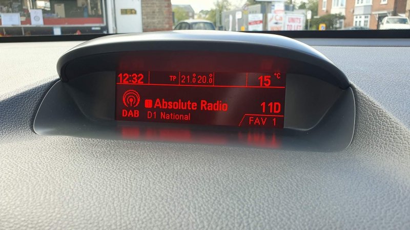 VAUXHALL MOKKA