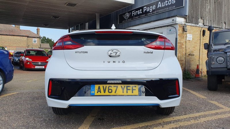 HYUNDAI IONIQ