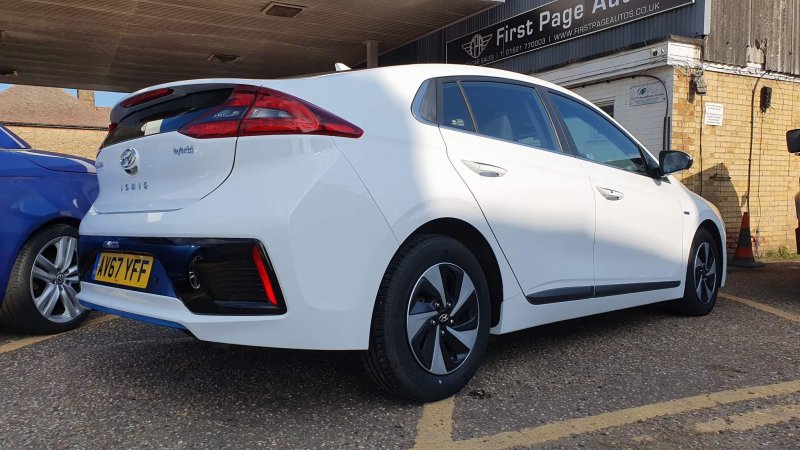 HYUNDAI IONIQ