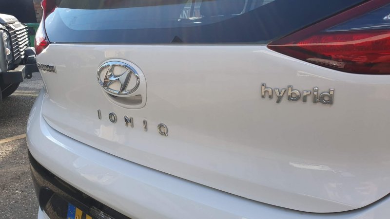 HYUNDAI IONIQ