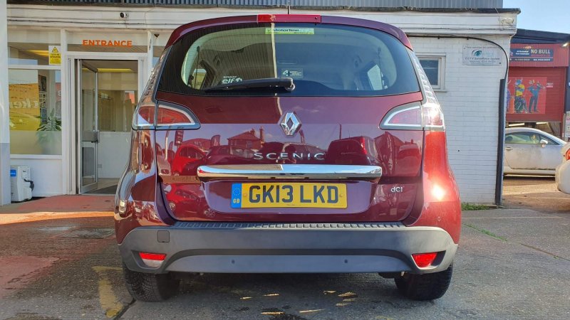 RENAULT SCENIC