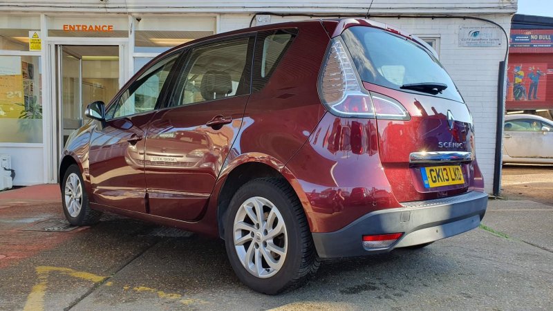 RENAULT SCENIC