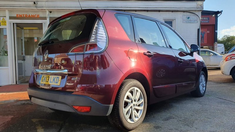 RENAULT SCENIC
