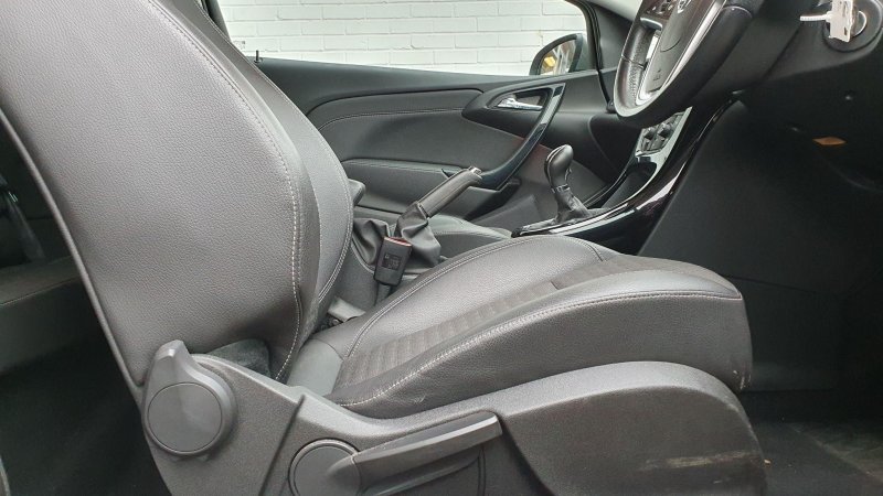 VAUXHALL ASTRA GTC