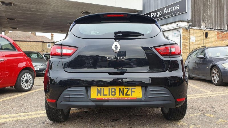 RENAULT CLIO