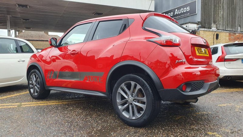 NISSAN JUKE