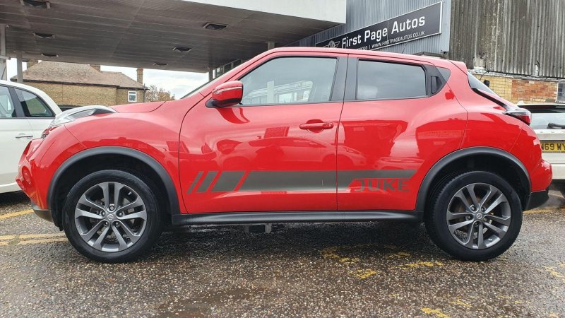 NISSAN JUKE