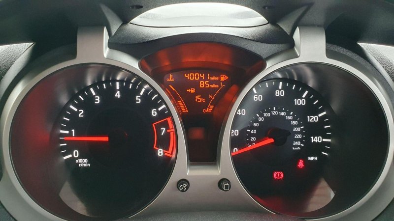 NISSAN JUKE