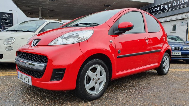 PEUGEOT 107