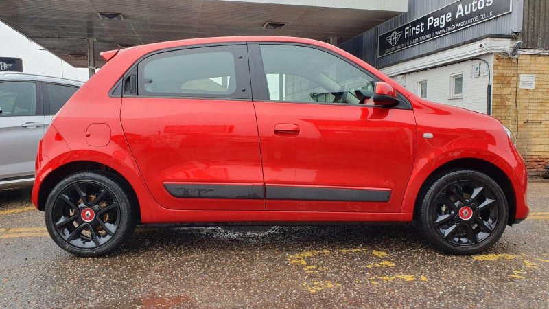 RENAULT TWINGO