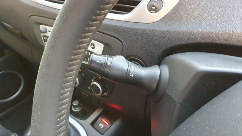 RENAULT GRAND SCENIC