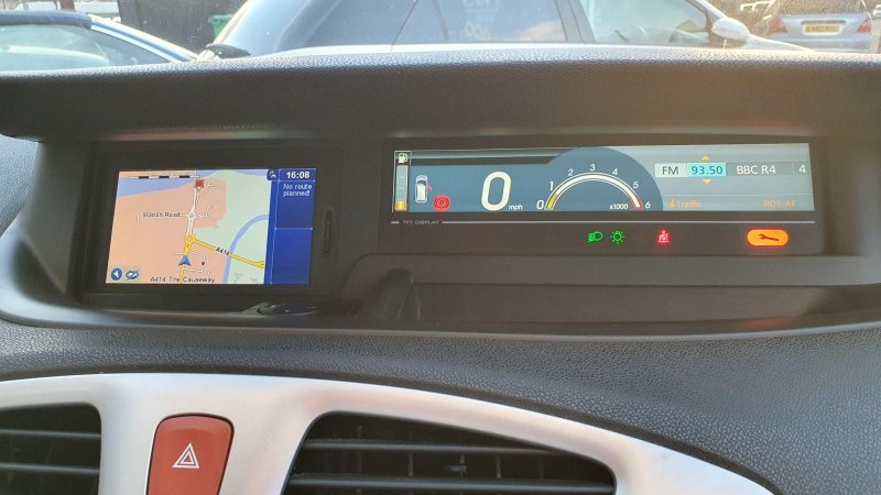 RENAULT GRAND SCENIC