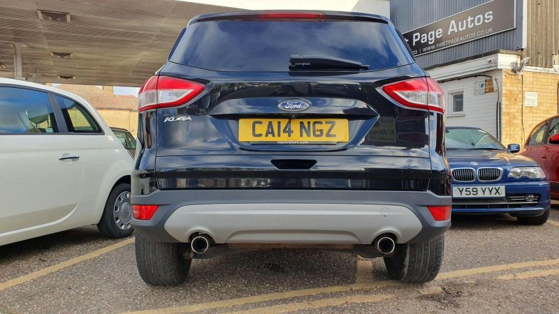 FORD KUGA