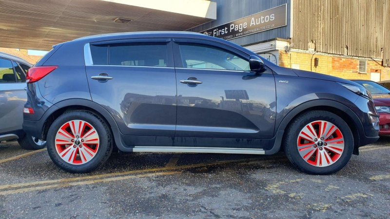 KIA SPORTAGE