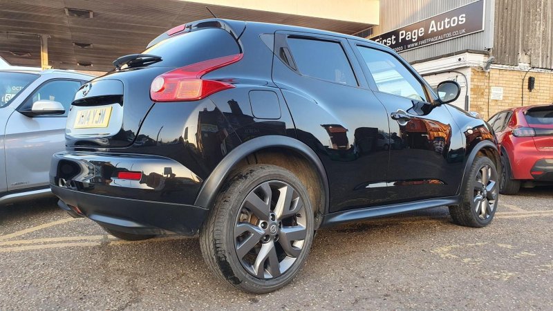 NISSAN JUKE