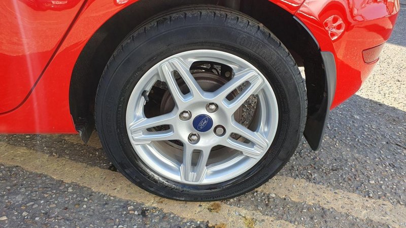 FORD FIESTA