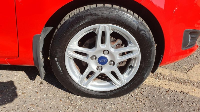 FORD FIESTA