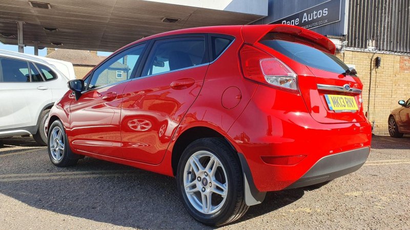FORD FIESTA