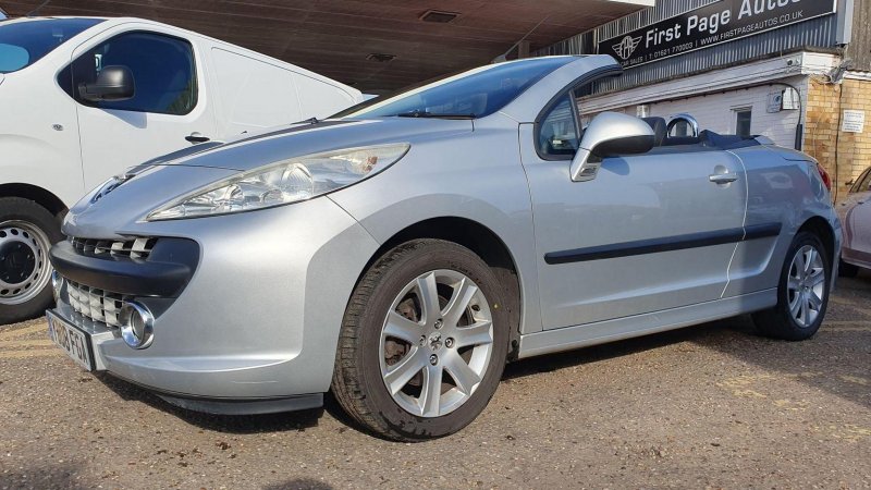 PEUGEOT 207 CC