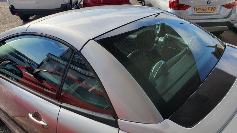 PEUGEOT 207 CC
