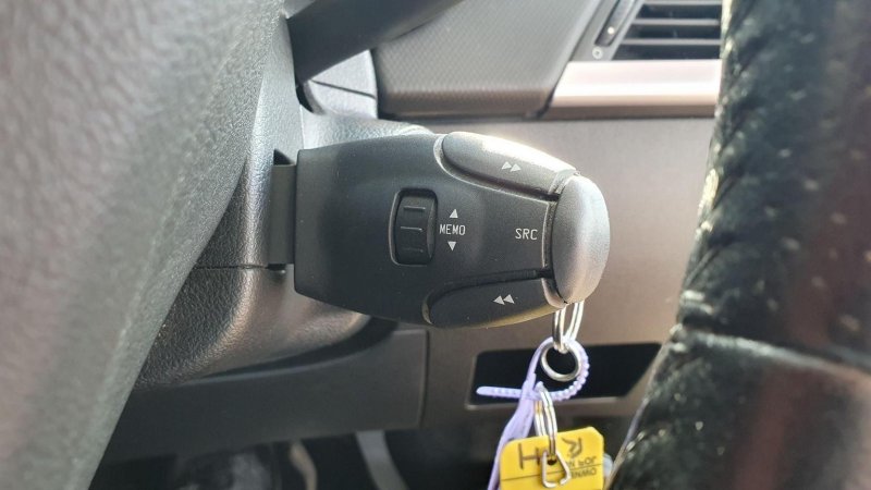 PEUGEOT 207 CC