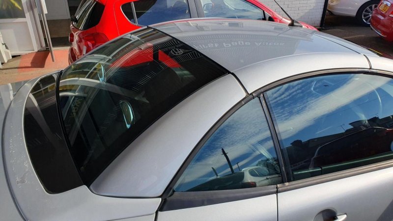 PEUGEOT 207 CC