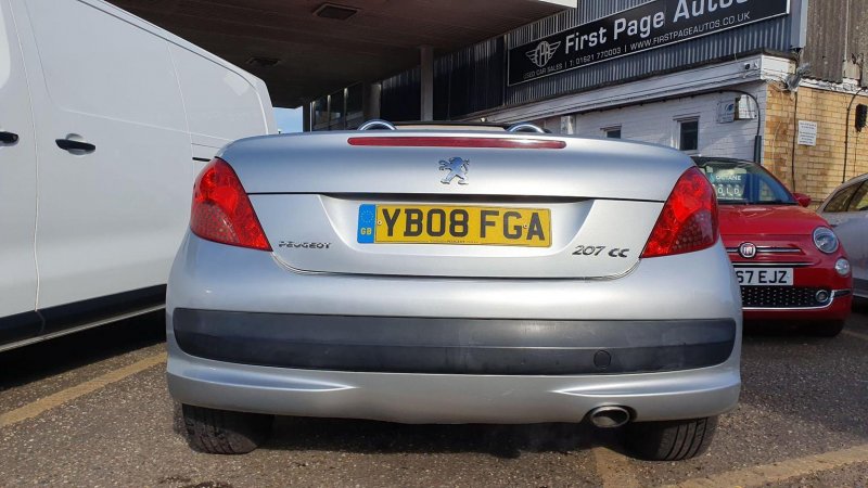 PEUGEOT 207 CC