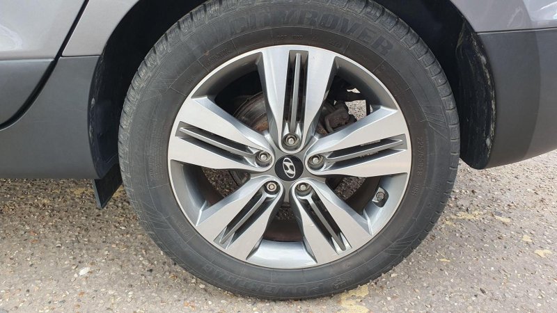 HYUNDAI IX35