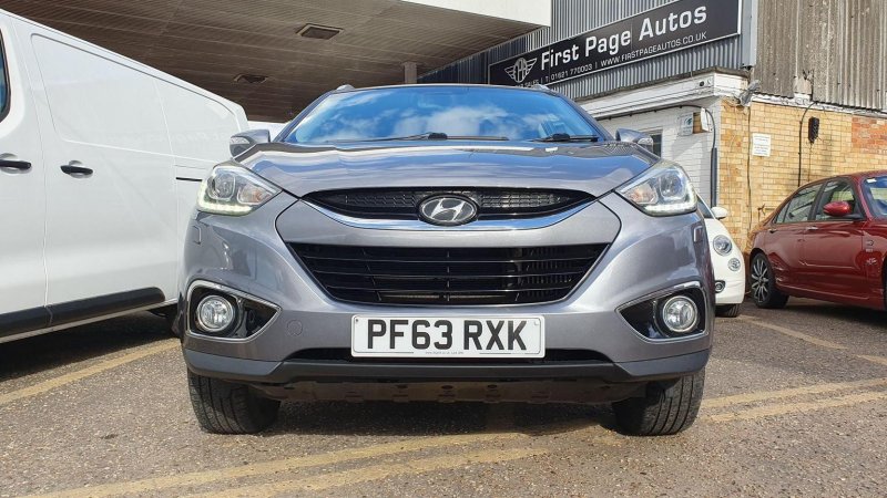 View HYUNDAI IX35 2.0 CRDi Premium 4WD Euro 5 5dr