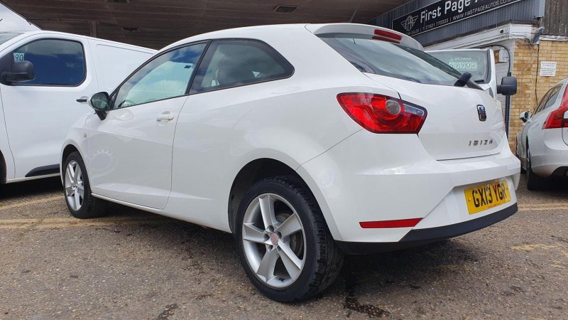 SEAT IBIZA