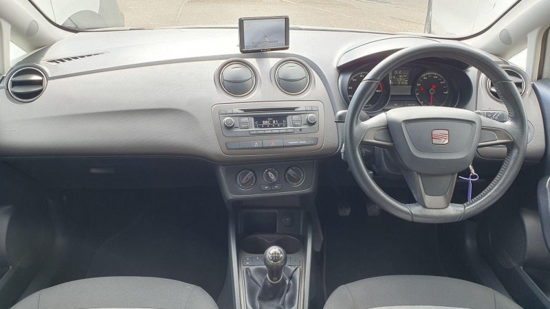 SEAT IBIZA