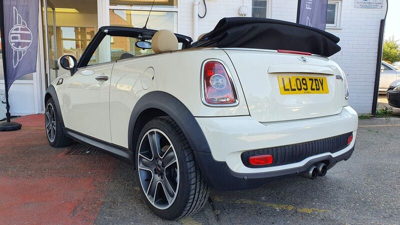 MINI CONVERTIBLE