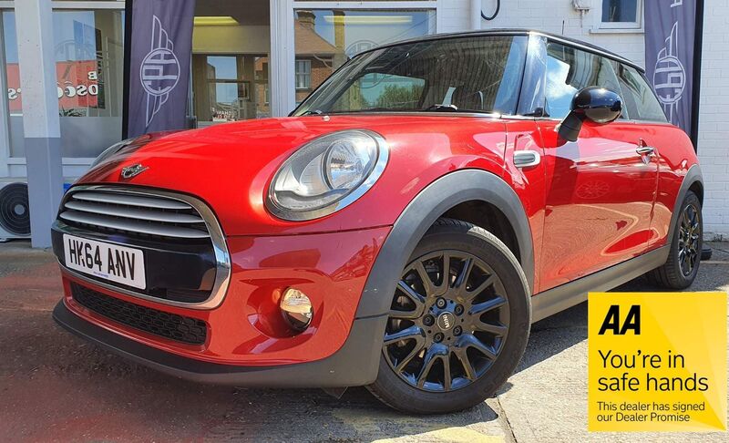 View MINI HATCH 1.5 Cooper D Euro 6 (s/s) 3dr