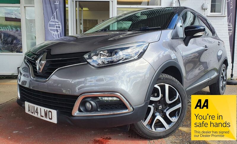 View RENAULT CAPTUR 0.9 TCe ENERGY Dynamique S MediaNav Euro 5 (s/s) 5dr