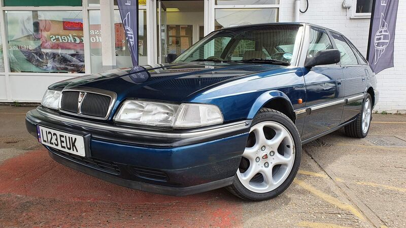 View ROVER 800 2.7 827 24v Si 5dr