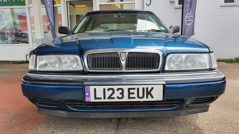 View ROVER 800 2.7 827 24v Si 5dr