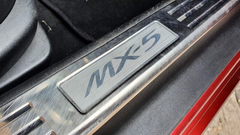 MAZDA MX-5