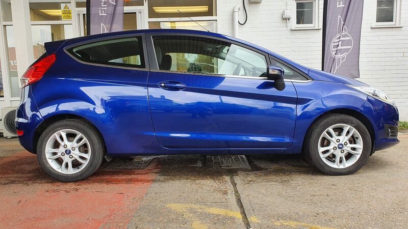 FORD FIESTA
