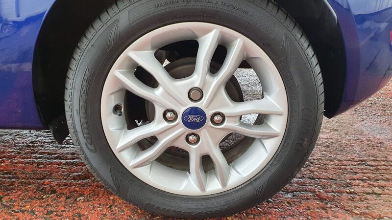FORD FIESTA