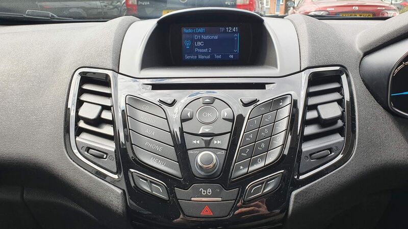FORD FIESTA