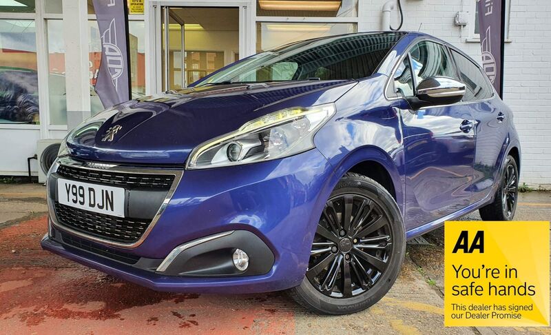 View PEUGEOT 208 1.6 BlueHDi Allure Euro 6 5dr