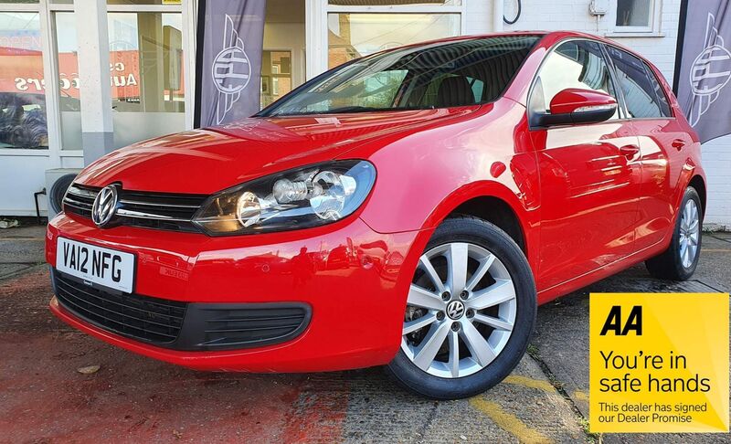 View VOLKSWAGEN GOLF 1.6 TDI Match Euro 5 5dr