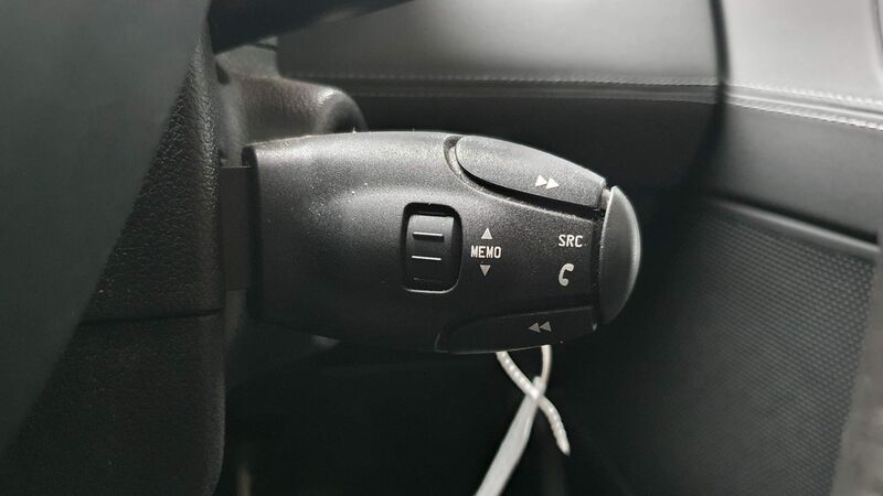 PEUGEOT RCZ