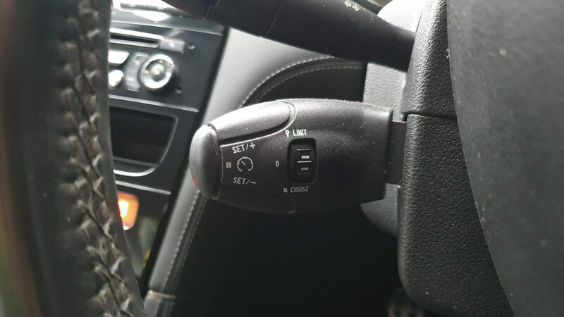 PEUGEOT RCZ