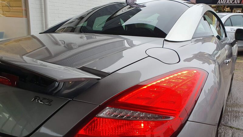 PEUGEOT RCZ