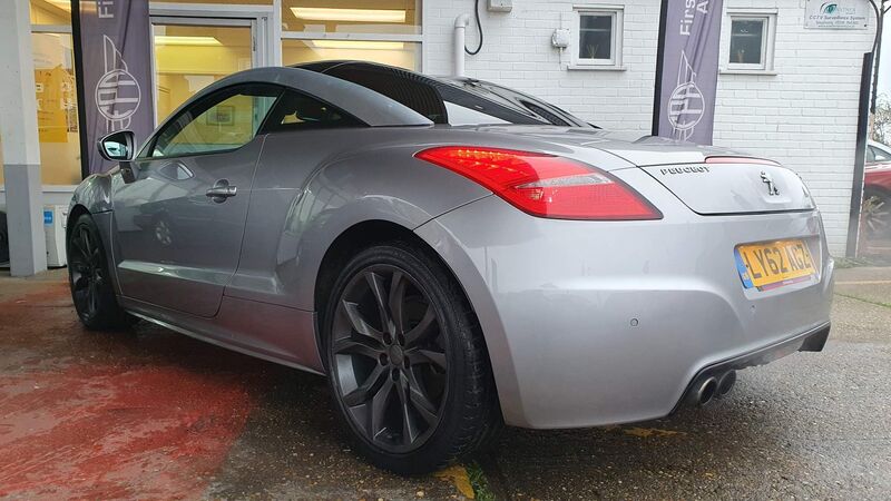 PEUGEOT RCZ