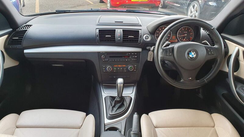 BMW 1 SERIES