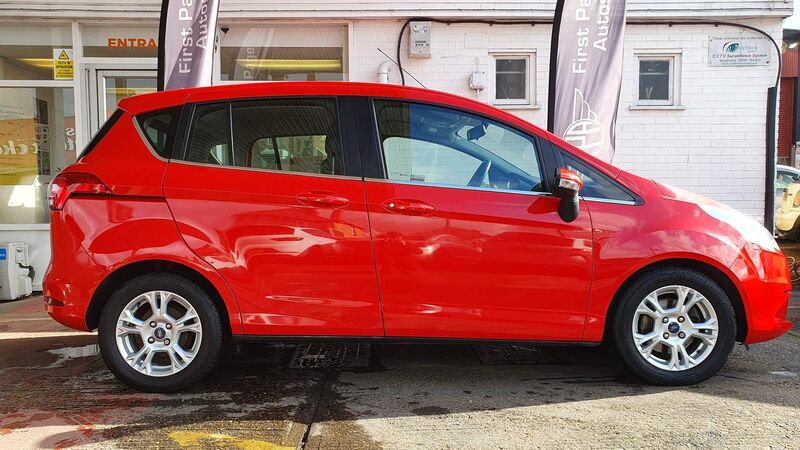 FORD B-MAX