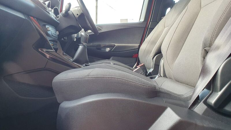 FORD B-MAX